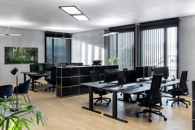 Tende a strisce verticali, SG 2960, Colorama 2, Office, Bern, Switzerland