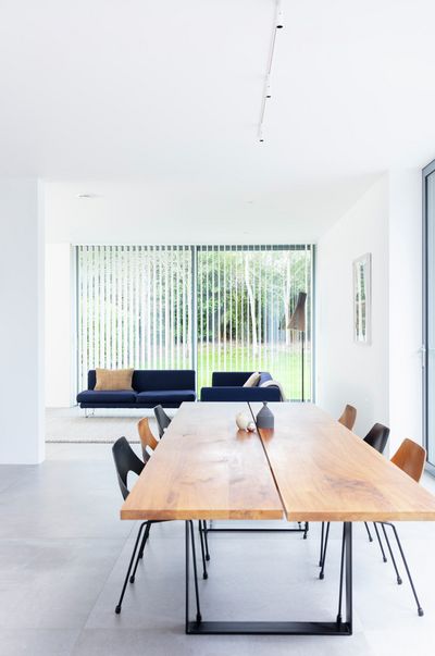 Tende a strisce verticali, SG 2910, Palisade Revive, Gerrards Cross, London, United Kingdom