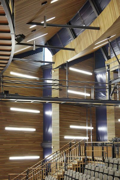 Tende a rullo, Puma, Room shot "Yarm School", Stockton-on-Tees, United Kingdom